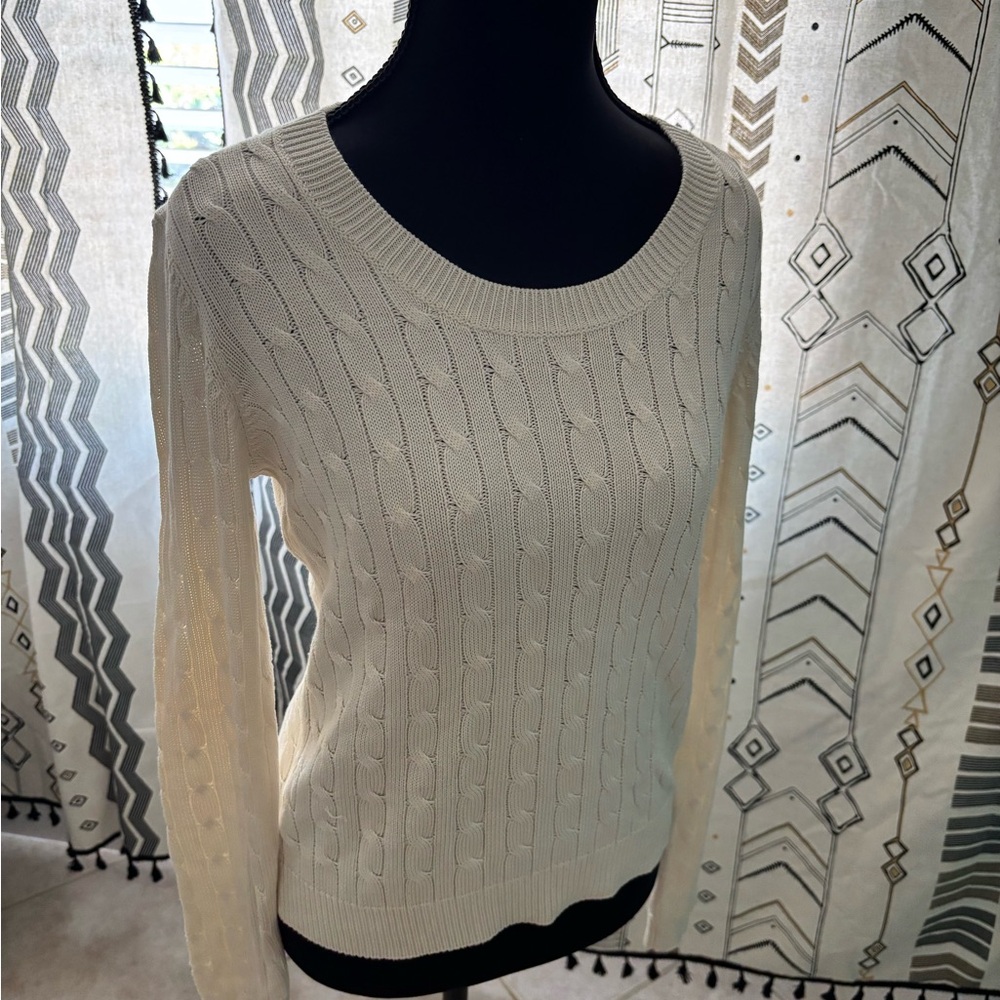 Ann Taylor Cream Cable Knit Crew Neck Sweater